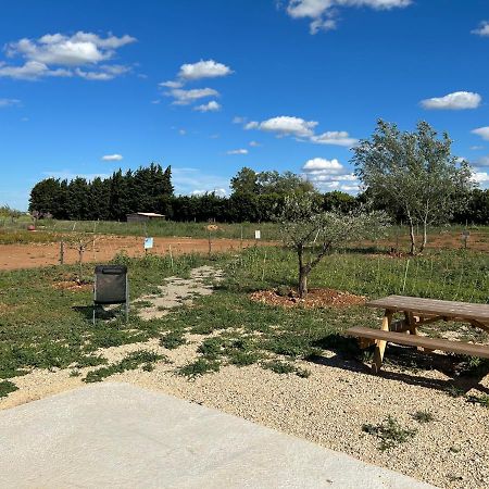 Willa Studio A La Ferme Arles Zewnętrze zdjęcie