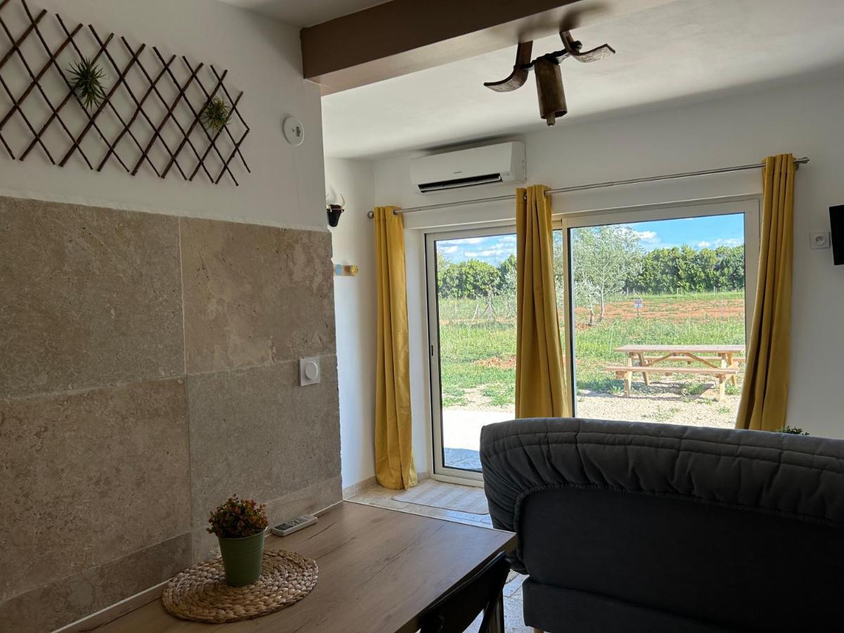 Willa Studio A La Ferme Arles Zewnętrze zdjęcie