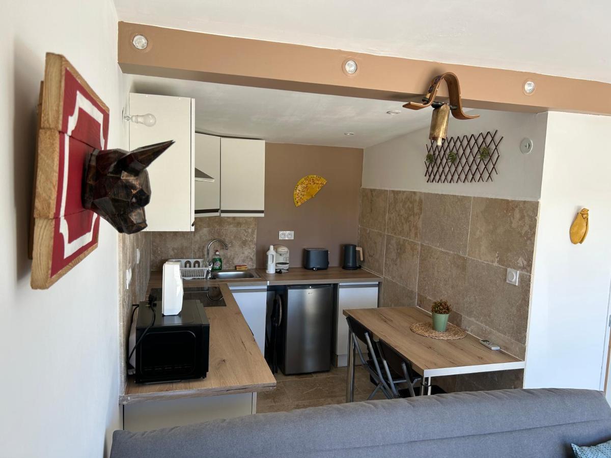 Willa Studio A La Ferme Arles Zewnętrze zdjęcie